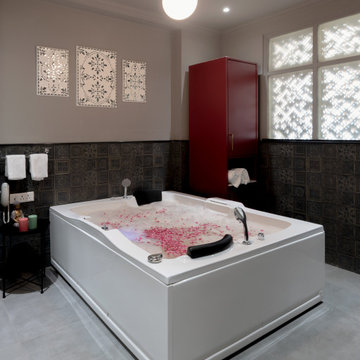 JAZUZZI SUITE