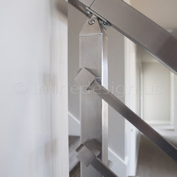 Angela - UT - Hardware