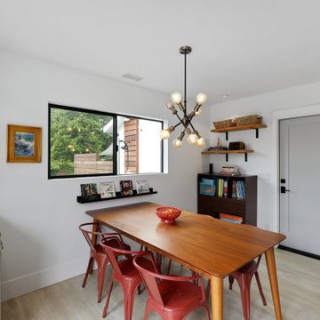Carlsbad Modern Beach Cottage - Renovation + Addition