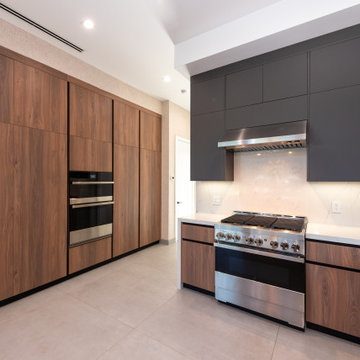 Contemporary Home - 09