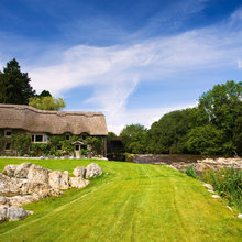 Houzz Tour: A Thatched Cottage on an Irish River is Revived