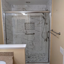 Shadywood - Lake Forest - Shower Doors