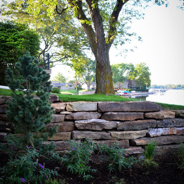 Natural Stone Wall and Retaining Wall