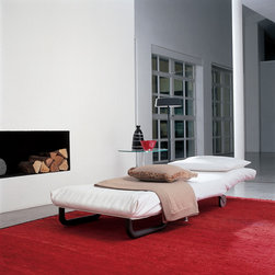Arturo Classic Sleeper Chair by Bonaldo - Sleeper Chairs