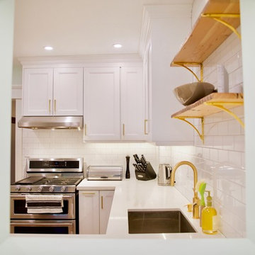 East York Contemporary Kitchen - Toronto