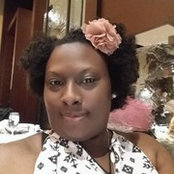 Michelle Holmes's photo