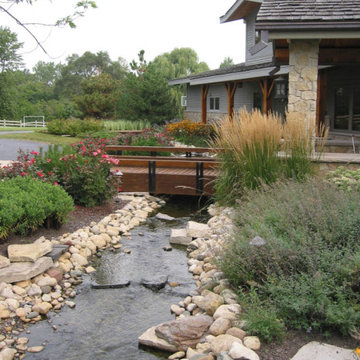 Lodge Living