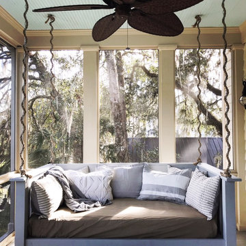 The "Rita" Bed Porch Swing