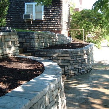 Curb Appeal Retaining Wall