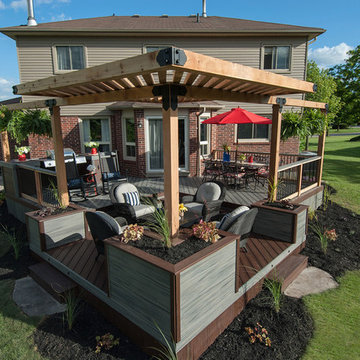 Lori & Tim's Deck