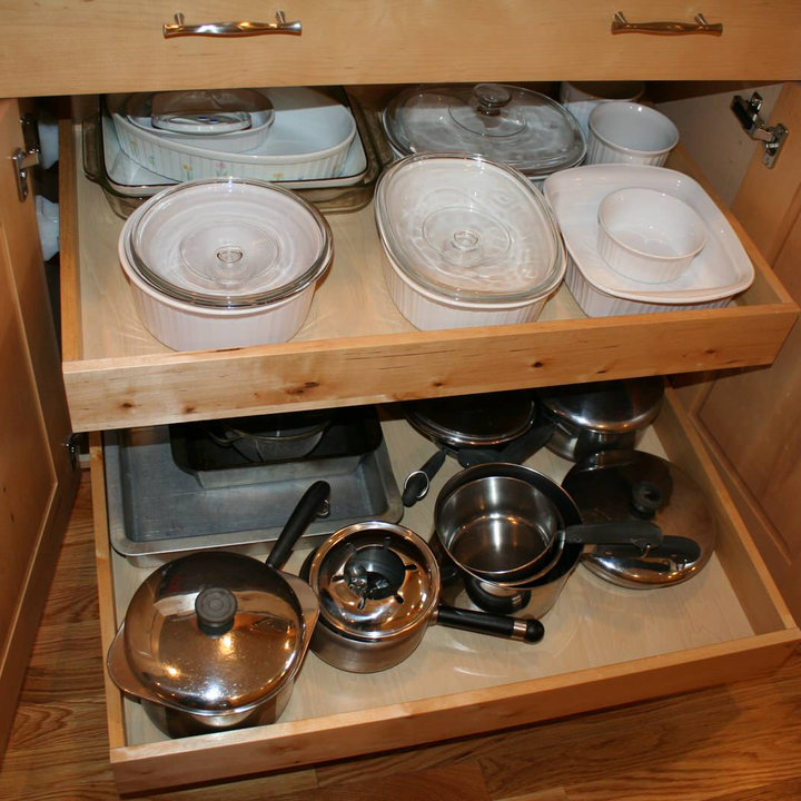 Baking Pan Storage Photos & Ideas Houzz