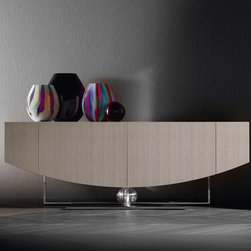 Showroom Pieces - Products