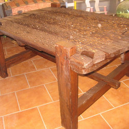 Mesa realizada con trilla antigua - Products