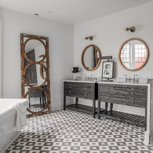 bedroom/bathroom