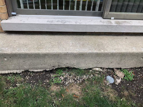 filling gap between concrete slab and wall