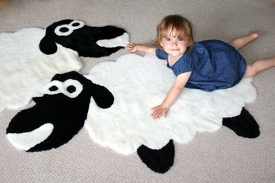 Lil' Lamby Sheepskin rug