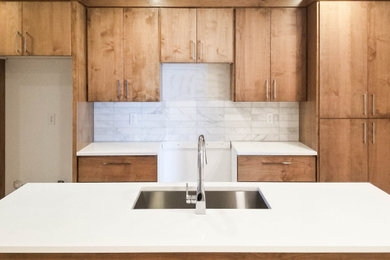 Kitchen - kitchen idea in Salt Lake City