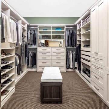 Bianco Walk-In Closet Display - Campbell Showroom
