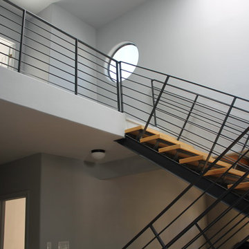 Self Supporting Stair Unit