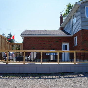 Cedar and Composite Deck with Trellis
