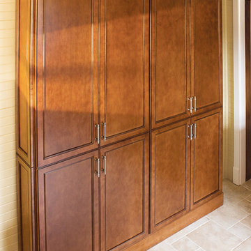1902 Historic Home on Mackinac Island - Merillat Masterpiece® Hadley