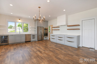 Inspiration for a timeless kitchen remodel in Grand Rapids