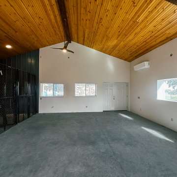 Dog Kennel Barn (Llano, Tx)