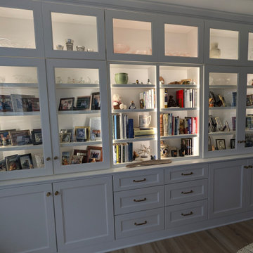 Spacious Entertainment Area and Kitchen