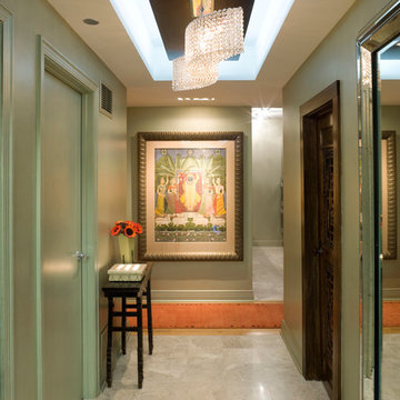 Chicago Luxury Condo - Foyer