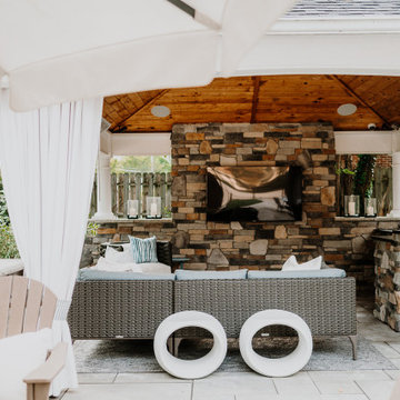 Outdoor Living Oasis