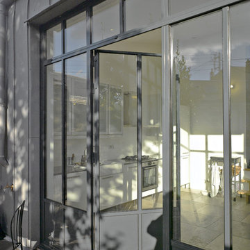 Maison L