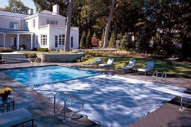 Example of a classic pool design in Philadelphia