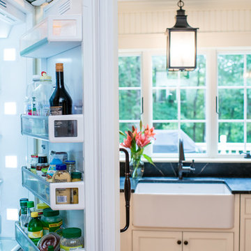 Falls Kitchen
