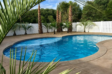Inspiration for a pool remodel in Other