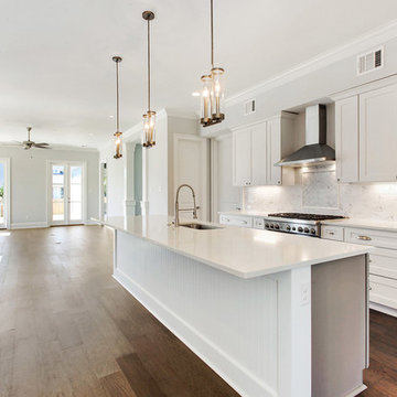 Traditional Lakeview Home On Colbert St