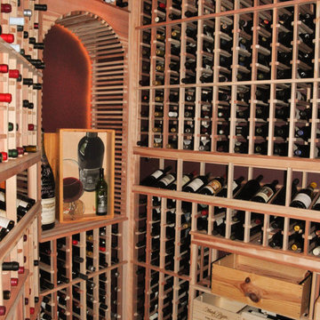 Wooden Case Bulk Wine Storage