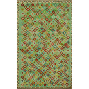 Balochi Apara Light Green/Orange Rug, 4'9x8'1