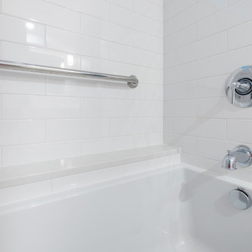 Master Bath - Tub