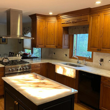 Exciting Kitchen Transformation - Cristallo Iceberg Quartzite