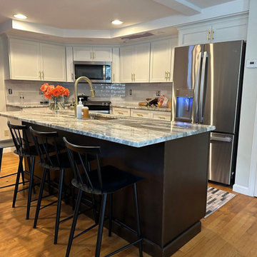 Newburyport, MA Refaced Kitchen, 2024