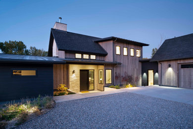 Country exterior home photo in Denver