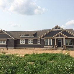 James Hardie Siding and GAF Roof - Woodbury, MN - Siding And Stone Veneer