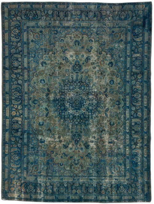 Do you like vintage distressed Oriental Rugs: Yes or No?