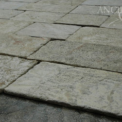 Master Bathrooms in antique limestone - Tile