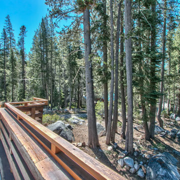 Mountain Lodge For Sale - 10050 Sierra Drive, Soda Springs