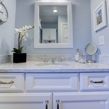 Beach House Upstairs Bathroom