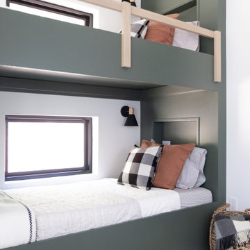 Mt. Hood A-Frame Bunk Room