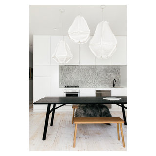 Cross St - Scandinavian - Kitchen - Sydney - by Caroline McCredie ...