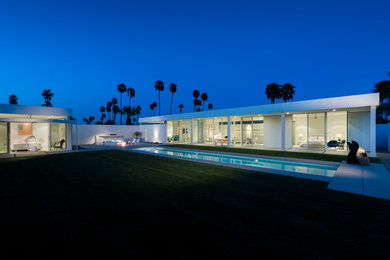 Photo of a midcentury exterior in Los Angeles.