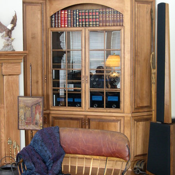 CabinetMakers - Hutches & Furniture